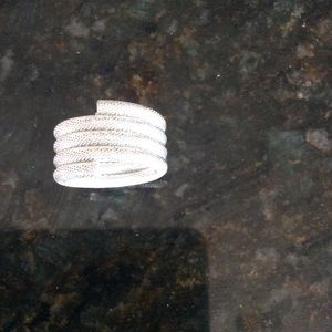 Silver Tone Ladies cable/Coil fashion ring